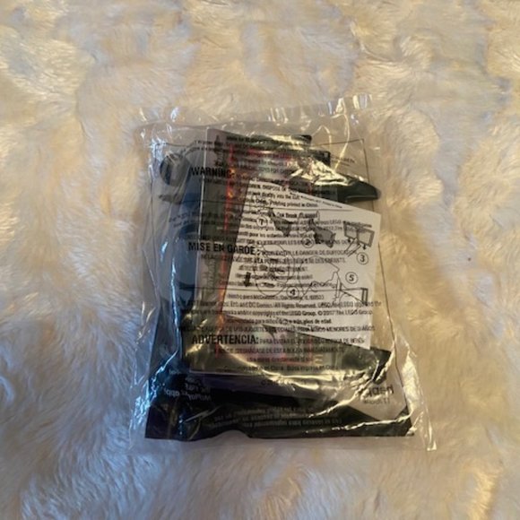 2/$40 McDonald's The Lego Movie Batman Batgirl Viewer Happy Meal NIP - Picture 3 of 6